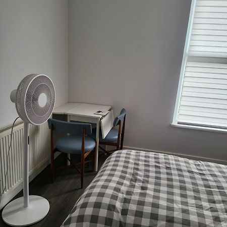 Nice And Comfortable Apartment. 伦敦 外观 照片